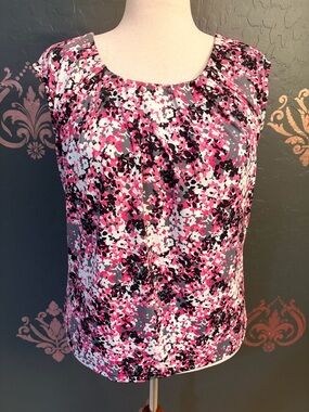 Kasper Pink Black White Floral Sleeveless Blouse